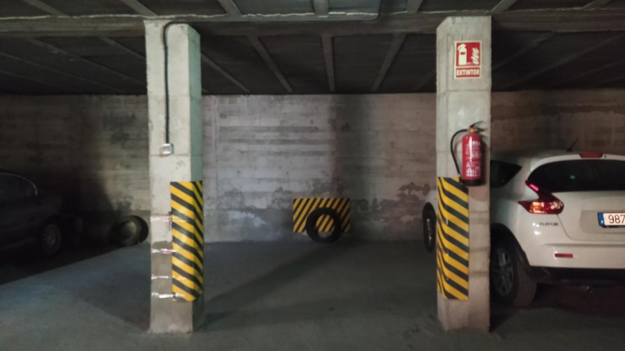 Sherryflat Claveles - Parking Jerez de la Frontera Extérieur photo